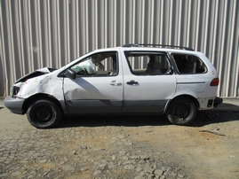 2000 TOYOTA SIENNA CE WHITE 3.0L AT 2WD Z16233